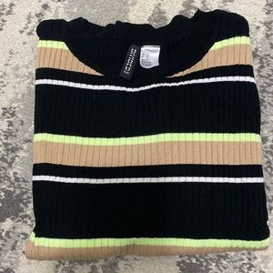 H & M Long Sleeve Top